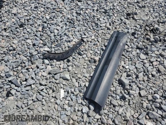 ✅ 1998 Lexus ES 300 • VIN: JT8BF28GXW5024000 • Лот: 81524335. Опубликован ранее на Copart с пробегом 247 250 миль. Бесплатный доступ к архиву аукционных продаж из США и подробный отчёт об истории автомобиля на DreamBid. Изображение 12.