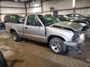 ✅ 2001 Chevrolet S-10 • VIN: 1GCCS145718259512 • Лот: 43996395. Опубликован ранее на Copart с пробегом 84 003 миль. Бесплатный доступ к архиву аукционных продаж из США и подробный отчёт об истории автомобиля на DreamBid. Изображение 4.