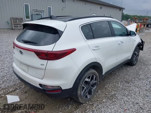 ✅ 2022 Kia Sportage EX • VIN: KNDPNCAC7N7981212 • Lot: 42530071. Listed on IAAI with 86,176 mi. Free auction sales archive from the USA and detailed vehicle history report at DreamBid. Image 4.