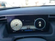 ✅ 2023 Hyundai Tucson SEL • VIN: 5NMJF3AE8PH186024 • Lot: 40578093. Wystawiony na Copart z przebiegiem 1 312 mil. Bezpłatny archiwum sprzedaży aukcyjnych z USA i szczegółowy raport historii pojazdu na DreamBid. Zdjęcie 9.