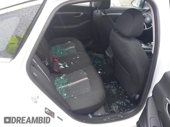 ✅ 2020 Hyundai Sonata SEL • VIN: 5NPEL4JA4LH004930 • Лот: 43542326. Опубликован ранее на IAAI с пробегом 84 352 миль. Бесплатный доступ к архиву аукционных продаж из США и подробный отчёт об истории автомобиля на DreamBid. Изображение 8.