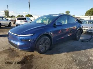 ✅ 2026 Tesla Model Y Long Range Launch Series • VIN: 7SAYGDEE4TA458639 • Lot: 82585665. Wystawiony na Copart z przebiegiem 832 mil. Bezpłatny archiwum sprzedaży aukcyjnych z USA i szczegółowy raport historii pojazdu na DreamBid. Zdjęcie 1.