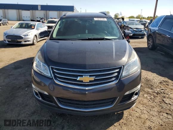 ✅ 2017 Chevrolet Traverse LT • VIN: 1GNKRGKD4HJ236624 • Лот: 71870725. Опубликован ранее на Copart с пробегом Не указан. Бесплатный доступ к архиву аукционных продаж из США и подробный отчёт об истории автомобиля на DreamBid. Изображение 5.