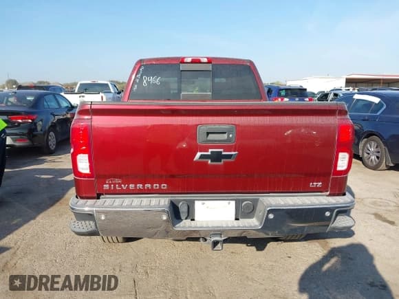 ✅ 2017 Chevrolet Silverado 1500 LTZ • VIN: 3GCPCSEJ1HG378466 • Lot: 43521359. Wystawiony na IAAI z przebiegiem 119 642 mil. Bezpłatny archiwum sprzedaży aukcyjnych z USA i szczegółowy raport historii pojazdu na DreamBid. Zdjęcie 16.