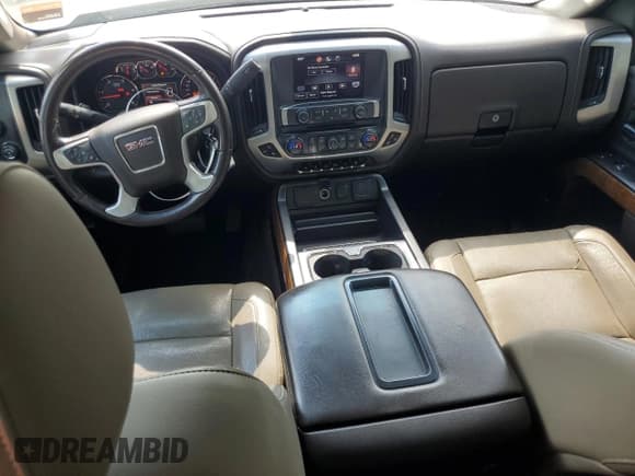 ✅ 2015 GMC Sierra 2500HD SLT • VIN: 1GT12ZE82FF129946 • Лот: 64542665. Опубликован ранее на Copart с пробегом 154 126 миль. Бесплатный доступ к архиву аукционных продаж из США и подробный отчёт об истории автомобиля на DreamBid. Изображение 8.