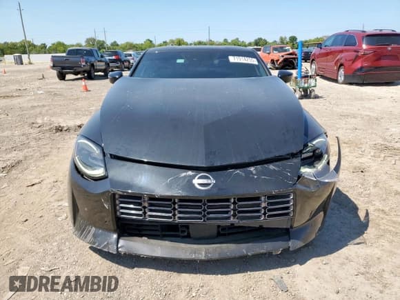 ✅ 2024 Nissan Z Sport • VIN: JN1BZ4AH3RM361242 • Lot: 71914255. Listed on Copart with 17,144 mi. Free auction sales archive from the USA and detailed vehicle history report at DreamBid. Image 5.