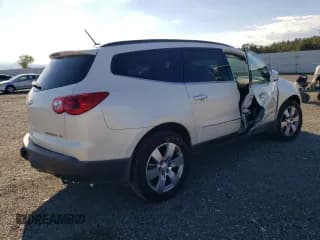 ✅ 2011 Chevrolet Traverse LTZ • VIN: 1GNKRLED3BJ284529 • Lot: 72092754. Wystawiony na Copart z przebiegiem 182 644 mil. Bezpłatny archiwum sprzedaży aukcyjnych z USA i szczegółowy raport historii pojazdu na DreamBid. Zdjęcie 3.