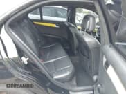 ✅ 2012 Mercedes-Benz C 300 Sport • VIN: WDDGF8BBXCR239216 • Lot: 43033772. Wystawiony na IAAI z przebiegiem 96 391 mil. Bezpłatny archiwum sprzedaży aukcyjnych z USA i szczegółowy raport historii pojazdu na DreamBid. Zdjęcie 8.