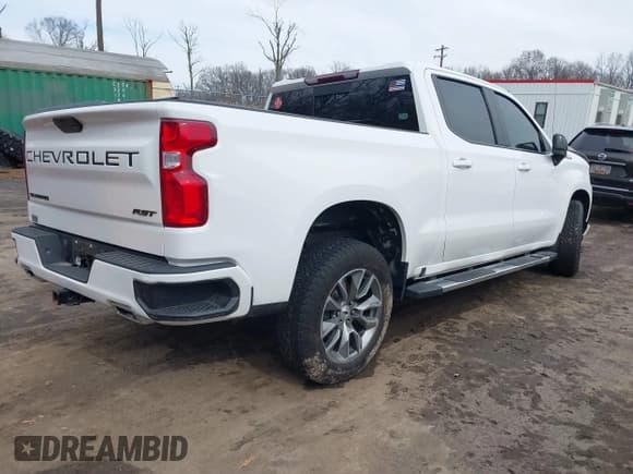 ✅ 2021 Chevrolet Silverado 1500 RST • VIN: 1GCUYEET8MZ306892 • Лот: 41609422. Опубликован ранее на IAAI с пробегом 87 387 миль. Бесплатный доступ к архиву аукционных продаж из США и подробный отчёт об истории автомобиля на DreamBid. Изображение 4.