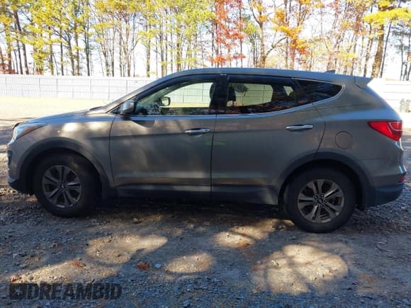 ✅ 2015 Hyundai Santa Fe • VIN: 5XYZTDLB4FG282648 • Лот: 43621938. Опубликован ранее на IAAI с пробегом 162 620 миль. Бесплатный доступ к архиву аукционных продаж из США и подробный отчёт об истории автомобиля на DreamBid. Изображение 14.