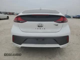 ✅ 2020 Hyundai Ioniq Blue • VIN: KMHC65LC4LU208325 • Lot: 44113615. Wystawiony na Copart z przebiegiem 128 331 mil. Bezpłatny archiwum sprzedaży aukcyjnych z USA i szczegółowy raport historii pojazdu na DreamBid. Zdjęcie 6.
