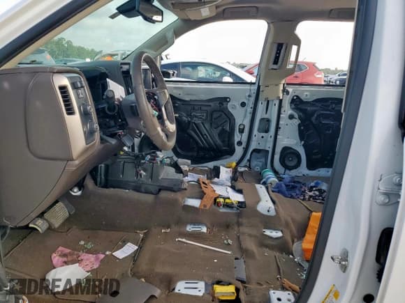 ✅ 2018 GMC Sierra 1500 Denali • VIN: 3GTU2PEC1JG351522 • Лот: 65158215. Опубликован ранее на Copart с пробегом Не указан. Бесплатный доступ к архиву аукционных продаж из США и подробный отчёт об истории автомобиля на DreamBid. Изображение 7.