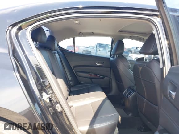 ✅ 2016 Acura TLX • VIN: 19UUB1F39GA004962 • Lot: 42257607. Wystawiony na IAAI z przebiegiem 87 235 mil. Bezpłatny archiwum sprzedaży aukcyjnych z USA i szczegółowy raport historii pojazdu na DreamBid. Zdjęcie 8.