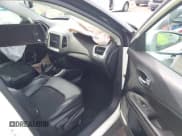 ✅ 2020 Jeep Compass Latitude • VIN: 3C4NJCBB5LT230420 • Lot: 42362072. Wystawiony na IAAI z przebiegiem 65 713 mil. Bezpłatny archiwum sprzedaży aukcyjnych z USA i szczegółowy raport historii pojazdu na DreamBid. Zdjęcie 5.