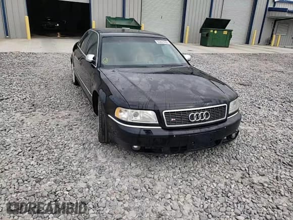 ✅ 2003 Audi S8 • VIN: WAUGU44D73N001772 • Лот: 53247835. Опубликован ранее на Copart с пробегом Не указан. Бесплатный доступ к архиву аукционных продаж из США и подробный отчёт об истории автомобиля на DreamBid. Изображение 13.