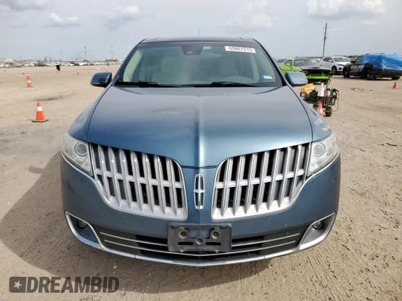 ✅ 2010 Lincoln MKT • VIN: 2LMHJ5FR2ABJ11457 • Лот: 65667215. Опубликован ранее на Copart с пробегом 181 647 миль. Бесплатный доступ к архиву аукционных продаж из США и подробный отчёт об истории автомобиля на DreamBid. Изображение 5.