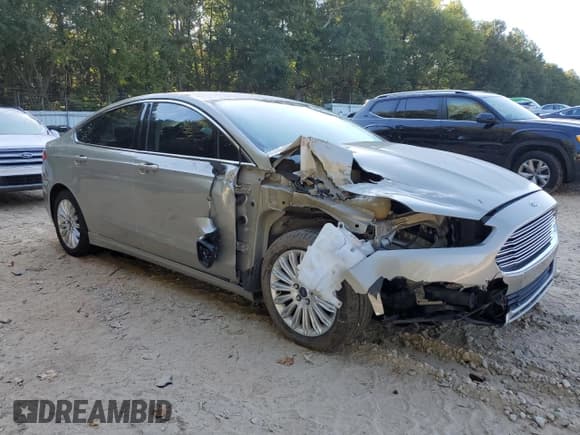✅ 2015 Ford Fusion SE Luxury • VIN: 3FA6P0PU3FR197596 • Лот: 81975215. Опубликован ранее на Copart с пробегом 97 712 миль. Бесплатный доступ к архиву аукционных продаж из США и подробный отчёт об истории автомобиля на DreamBid. Изображение 4.