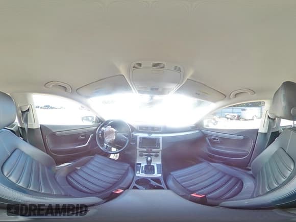 ✅ 2016 Volkswagen CC Sport • VIN: WVWBP7AN2GE516574 • Лот: 64862685. Опубликован ранее на Copart с пробегом 71 627 миль. Бесплатный доступ к архиву аукционных продаж из США и подробный отчёт об истории автомобиля на DreamBid. Изображение 15.