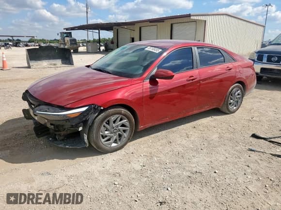 ✅ 2024 Hyundai Elantra SEL • VIN: KMHLM4DG2RU794341 • Lot: 85198495. Listed on Copart with 18,020 mi. Free auction sales archive from the USA and detailed vehicle history report at DreamBid. Image 1.
