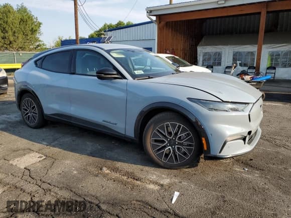 ✅ 2024 Ford Mustang Mach-E Premium • VIN: 3FMTK3SU3RMA05482 • Lot: 66824475. Listed on Copart with Not provided. Free auction sales archive from the USA and detailed vehicle history report at DreamBid. Image 4.