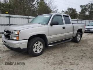 2006 Chevrolet Silverado 1500 LS с VIN 1GCEC19TX6Z157300, выставлен на аукционе Copart как лот 48413144 с пробегом 363 836 миль миль и Чистый • Clean title. История ставок и продаж доступна на DreamBid. Изображение 1.