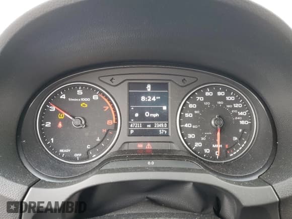 ✅ 2019 Audi A3 Premium • VIN: WAUBEGFF3KA122893 • Lot: 54514585. Wystawiony na Copart z przebiegiem 47 211 mil. Bezpłatny archiwum sprzedaży aukcyjnych z USA i szczegółowy raport historii pojazdu na DreamBid. Zdjęcie 9.