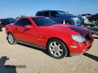 ✅ 2000 Mercedes-Benz SLK 230 Kompressor • VIN: WDBKK47F2YF161123 • Лот: 74316614. Опубликован ранее на Copart с пробегом 95 071 миль. Бесплатный доступ к архиву аукционных продаж из США и подробный отчёт об истории автомобиля на DreamBid. Изображение 4.