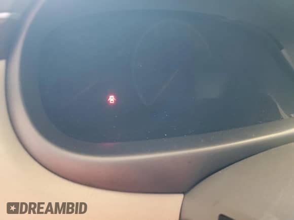 2006 Hyundai Azera SE с VIN KMHFC46F96A136033, выставлен на аукционе Copart как лот 53430715 с пробегом Не указан миль и Списание • Salvage title. История ставок и продаж доступна на DreamBid. Изображение 9.