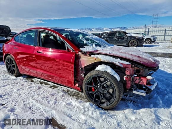 ✅ 2021 Tesla Model 3 Performance • VIN: 5YJ3E1ECXMF913718 • Lot: 95115065. Wystawiony na Copart z przebiegiem 75 162 mil. Bezpłatny archiwum sprzedaży aukcyjnych z USA i szczegółowy raport historii pojazdu na DreamBid. Zdjęcie 4.