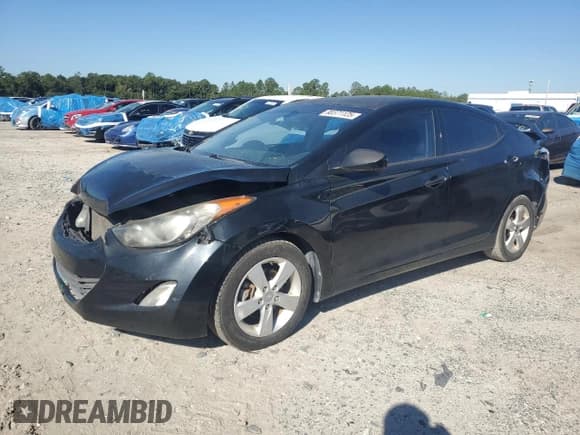 ✅ 2013 Hyundai Elantra GLS • VIN: 5NPDH4AE7DH263879 • Lot: 90371125. Listed on Copart with 187,227 mi. Free auction sales archive from the USA and detailed vehicle history report at DreamBid. Image 1.