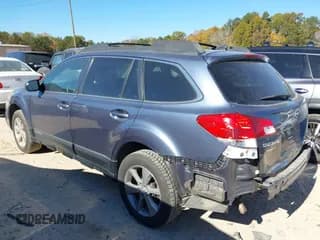 ✅ 2013 Subaru Outback Limited • VIN: 4S4BRCLC4D3211305 • Lot: 43618559. Wystawiony na IAAI z przebiegiem 71 675 mil. Bezpłatny archiwum sprzedaży aukcyjnych z USA i szczegółowy raport historii pojazdu na DreamBid. Zdjęcie 3.