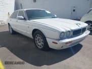 ✅ 1998 Jaguar XJ • VIN: SAJHX124XWC826996 • Лот: 42946289. Опубликован ранее на IAAI с пробегом 190 634 миль. Бесплатный доступ к архиву аукционных продаж из США и подробный отчёт об истории автомобиля на DreamBid. Изображение 1.