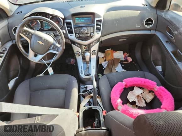 2012 Chevrolet Cruze 1LT z VIN 1G1PF5SC1C7340506, wystawiony jako Copart lot #90022105 z przebiegiem 93 993 mil mil oraz Czysty tytuł • Clean title. Historia ofert i sprzedaży dostępna na DreamBid. Obrazek 8.