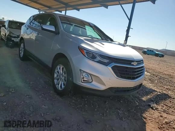 ✅ 2020 Chevrolet Equinox LT • VIN: 3GNAXKEV4LS554761 • Lot: 81926645. Wystawiony na Copart z przebiegiem 15 544 mil. Bezpłatny archiwum sprzedaży aukcyjnych z USA i szczegółowy raport historii pojazdu na DreamBid. Zdjęcie 14.