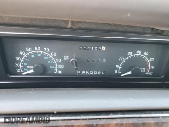 ✅ 1993 Buick Regal • VIN: 2G4WB54TXP1424270 • Lot: 41926734. Wystawiony na Copart z przebiegiem 114 102 mil. Bezpłatny archiwum sprzedaży aukcyjnych z USA i szczegółowy raport historii pojazdu na DreamBid. Zdjęcie 9.