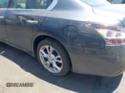 ✅ 2013 Nissan Maxima S • VIN: 1N4AA5AP3DC839662 • Лот: 42328504. Опубликован ранее на IAAI с пробегом 106 936 миль. Бесплатный доступ к архиву аукционных продаж из США и подробный отчёт об истории автомобиля на DreamBid. Изображение 6.