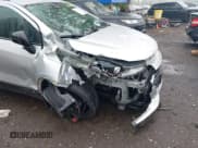 ✅ 2022 Chevrolet Trax LT • VIN: KL7CJPSM9NB507961 • Lot: 42249858. Wystawiony na IAAI z przebiegiem 53 737 mil. Bezpłatny archiwum sprzedaży aukcyjnych z USA i szczegółowy raport historii pojazdu na DreamBid. Zdjęcie 6.