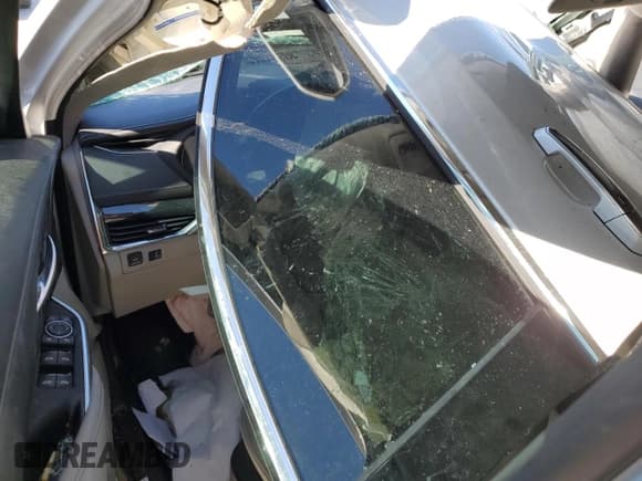 ✅ 2020 Cadillac XT4 FWD Premium Luxury • VIN: 1GYFZCR48LF128683 • Lot: 82842694. Listed on Copart with Not provided. Free auction sales archive from the USA and detailed vehicle history report at DreamBid. Image 8.