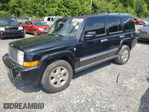 ✅ 2007 Jeep Commander Overland • VIN: 1J8HG68217C564894 • Лот: 64382215. Опубликован ранее на Copart с пробегом 221 815 миль. Бесплатный доступ к архиву аукционных продаж из США и подробный отчёт об истории автомобиля на DreamBid. Изображение 1.