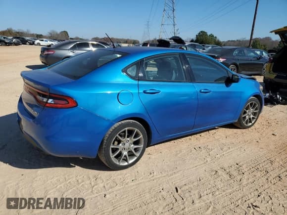 ✅ 2015 Dodge Dart SXT • VIN: 1C3CDFBBXFD174022 • Лот: 93743635. Опубликован ранее на Copart с пробегом 159 214 миль. Бесплатный доступ к архиву аукционных продаж из США и подробный отчёт об истории автомобиля на DreamBid. Изображение 3.