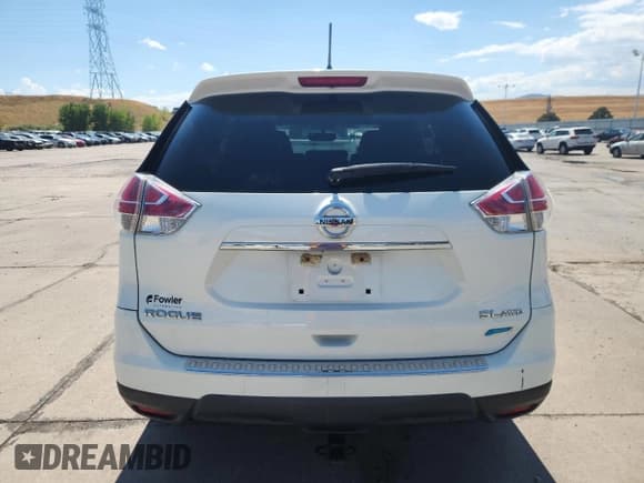 ✅ 2014 Nissan Rogue SL • VIN: 5N1AT2MV0EC804202 • Lot: 69631815. Wystawiony na Copart z przebiegiem 93 677 mil. Bezpłatny archiwum sprzedaży aukcyjnych z USA i szczegółowy raport historii pojazdu na DreamBid. Zdjęcie 6.