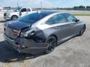 ✅ 2022 Honda Accord Touring • VIN: 1HGCV3F91NA031010 • Lot: 40302407. Listed on IAAI with 18,820 mi. Free auction sales archive from the USA and detailed vehicle history report at DreamBid. Image 4.