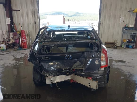 ✅ 2014 Toyota Prius • VIN: JTDKN3DP6E3054959 • Lot: 42905459. Listed on IAAI with 134,643 mi. Free auction sales archive from the USA and detailed vehicle history report at DreamBid. Image 17.