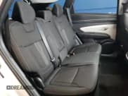 ✅ 2023 Hyundai Tucson SEL • VIN: 5NMJB3AE3PH195726 • Lot: 79835454. Wystawiony na Copart z przebiegiem 52 500 mil. Bezpłatny archiwum sprzedaży aukcyjnych z USA i szczegółowy raport historii pojazdu na DreamBid. Zdjęcie 11.