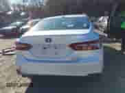 2022 Toyota Camry Hybrid XLE with VIN 4T1F31AK4NU599424, listed as a IAAI auction lot 40839336 with 68,918 mi miles and . Bid and sale history available at DreamBid. Image 16.