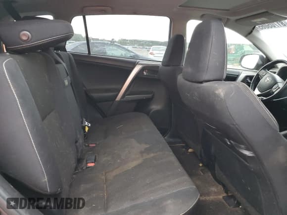 ✅ 2016 Toyota RAV4 XLE • VIN: JTMRJREVXGD030932 • Lot: 81705065. Listed on Copart with 92,411 mi. Free auction sales archive from the USA and detailed vehicle history report at DreamBid. Image 10.