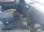 ✅ 2003 Ford Explorer XLT • VIN: 1FMDU73K43UB68809 • Lot: 41813818. Listed on IAAI with 134,012 mi. Free auction sales archive from the USA and detailed vehicle history report at DreamBid. Image 5.