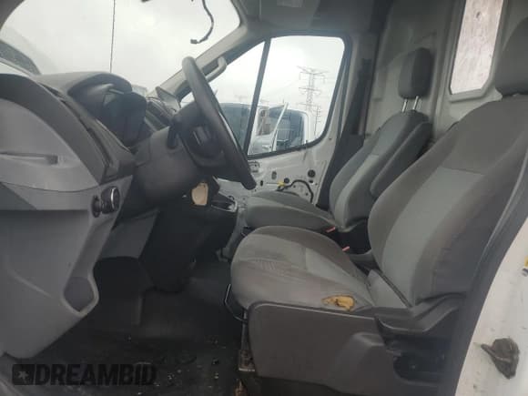 ✅ 2016 Ford Transit Cargo • VIN: 1FTYE1CM1GKA07983 • Lot: 47611885. Listed on Copart with 134,048 mi. Free auction sales archive from the USA and detailed vehicle history report at DreamBid. Image 7.