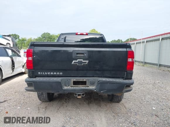 ✅ 2018 Chevrolet Silverado 1500 Work Truck • VIN: 1GCRCNEC5JZ371408 • Lot: 42806099. Wystawiony na IAAI z przebiegiem 167 207 mil. Bezpłatny archiwum sprzedaży aukcyjnych z USA i szczegółowy raport historii pojazdu na DreamBid. Zdjęcie 16.