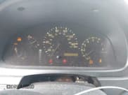 ✅ 2002 Lexus RX 300 • VIN: JTJGF10U420143491 • Lot: 43285107. Wystawiony na IAAI z przebiegiem 277 671 mil. Bezpłatny archiwum sprzedaży aukcyjnych z USA i szczegółowy raport historii pojazdu na DreamBid. Zdjęcie 7.